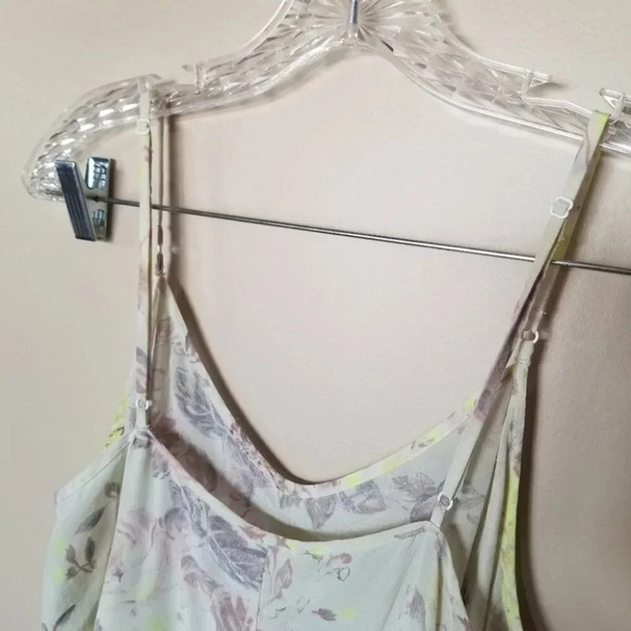 Wilfred/under Silk Floral Tank Top  S - Picture 4 of 11